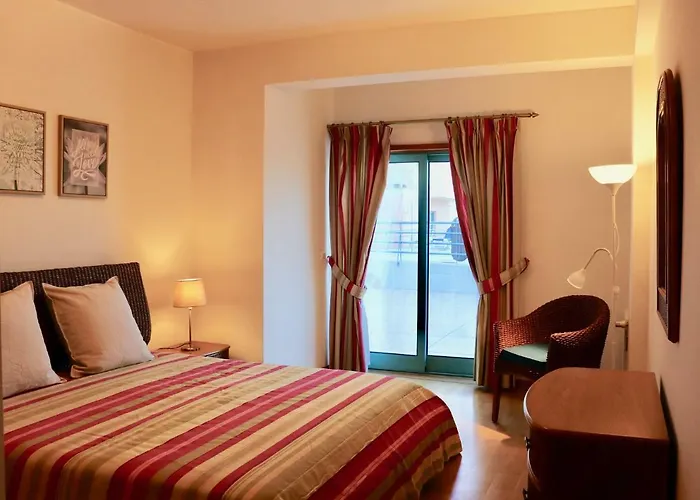 Algarve Sweet - Marina Front Apartment Albufeira